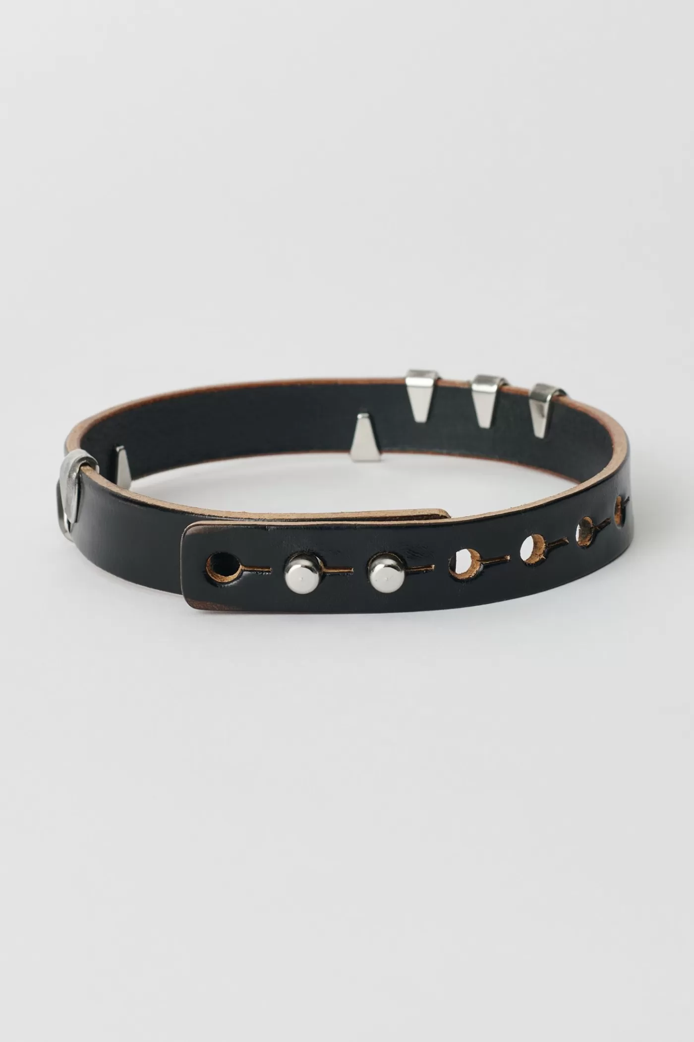 black_bridle_leather_2-1.webp Best Sale Black Bridle Leather Jewelery