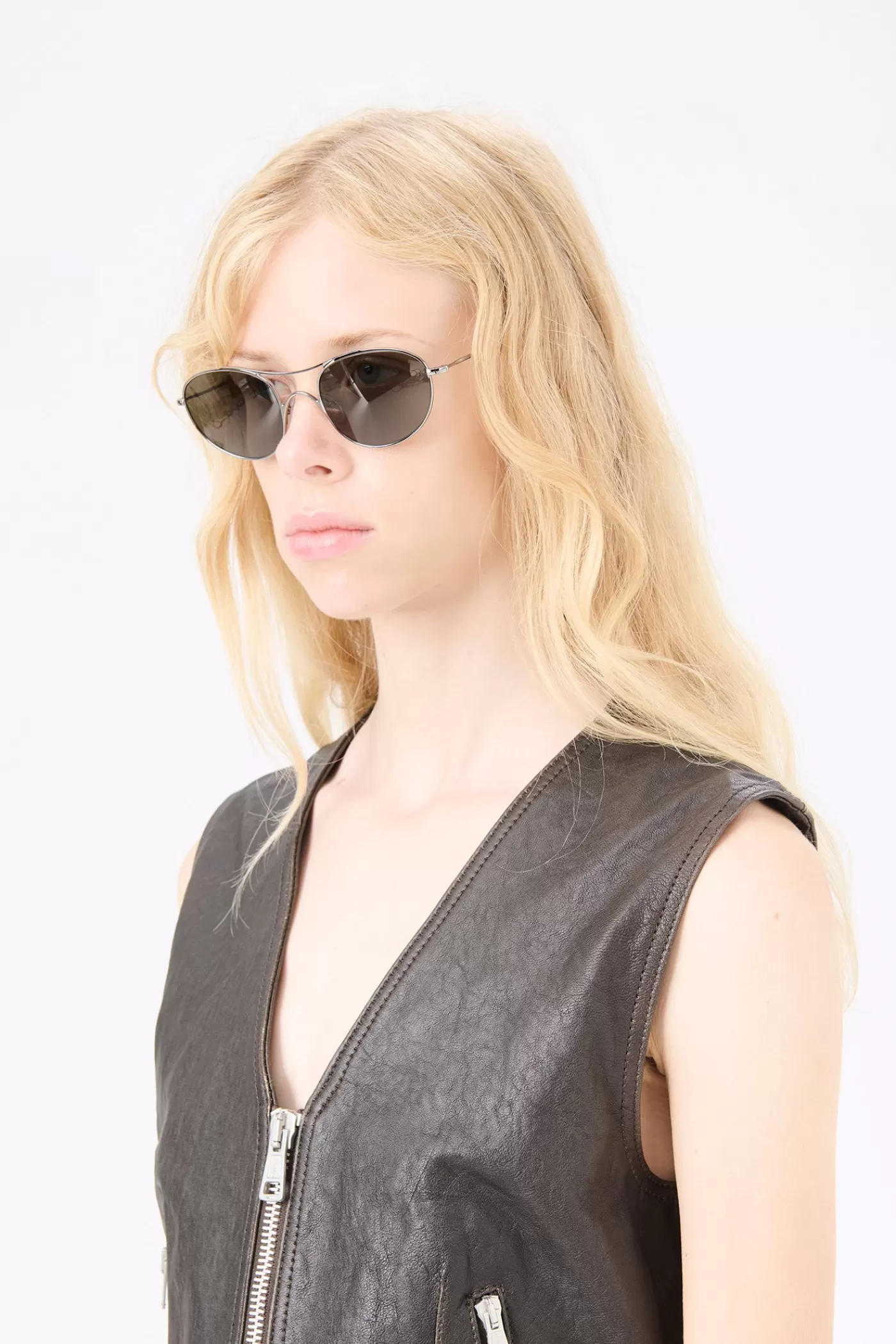 trinity_black_4-1.webp Fashion Trinity Eyewear